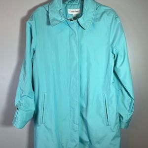Nine West women’s Aqua Trench / rain coat size 10